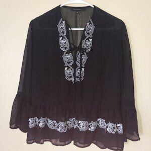 WALTER BAKER Black Sheer Top with White Decorative Accent Women's M